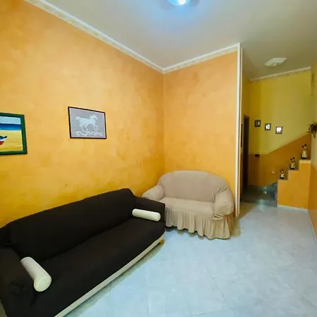 Giusy's House Апартаменты Авола
